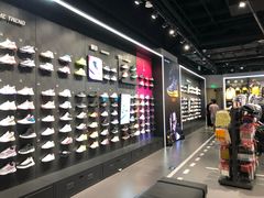 -李宁(苏州中心店)