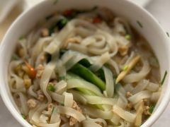 -南宁世纪君悦大酒店(青秀万达滨湖路地铁站店)