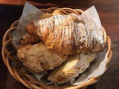 杏仁羊角-麦田工坊(月湖店)