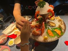 -弦月窗LUNETTE BY AMANDA(复兴路店)