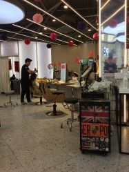 -PE SALON 