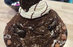 Oreo Black Chocolate Snow Ice