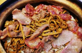 Beef Sausage and Char Siu Clay Pot Rice