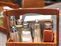 -潮界(LU·ONE凯德晶萃广场店)