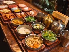 -银米·云南传统过桥米线(双廊黑金冠店)