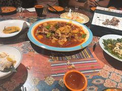 -乡村馕坑肉·烧烤·新疆菜·本地人更爱吃(阿勒泰首店)