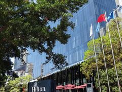 -广州天河希尔顿酒店