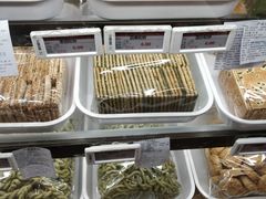 -上海市长春食品商店(淮海中路店)