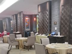 -汇景希尔顿逸林酒店·悦轩中餐厅