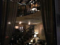 -Casa Nova