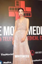 -纯色时光婚纱艺术馆WHITE