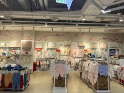 -孩子王(广州融创茂店)