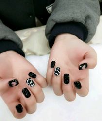 -Pink You美甲美睫纹绣定制中心