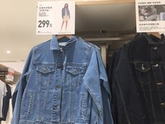 -优衣库(广州天河领展广场店)