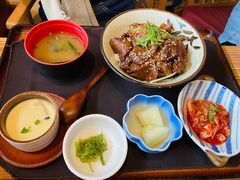 烤牛肉石锅拌饭套餐-柚子(假日店)