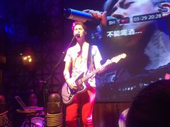 -爱啤精酿·民谣酒馆(滨江店)