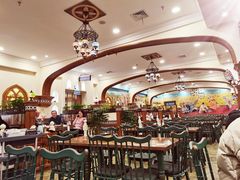 大堂-清真·玛丽亚新疆菜主题餐厅(浙江中路店)