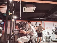 -佳禾健身(三元里店)