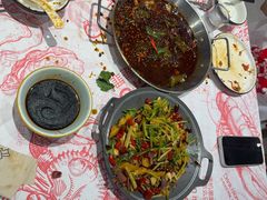 -老班长·小龙虾·鲜货烧烤大排档(金街美地店)