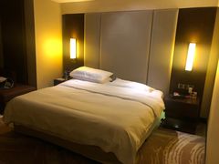 -昆明中心皇冠假日酒店