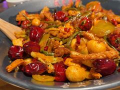 -风光老灶麻辣香锅(大成路翠微百货店)