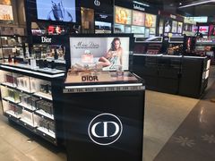 -日上免税店(三径路t3店)