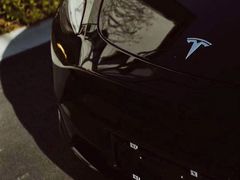 -TESLA 特斯拉(广州天环广场体验店)