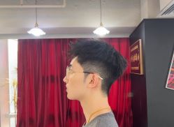 -豪帅男士理容馆