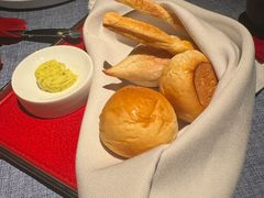 前菜面包-弦月窗LUNETTE BY AMANDA(复兴路店)