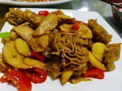 -天天向上素食餐厅(五台山店)