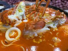 -鑫悦楼煎蟹·16年海鲜大排档