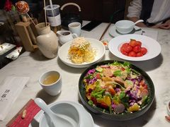 -初蓉丨遇见新川菜(亲贤街荣耀店)