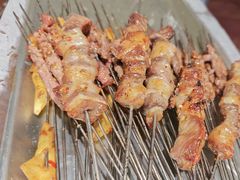 -三个大叔烤羊肉串·炭炉砂锅菜(西三旗店)