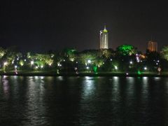 -人民防洪胜利纪念塔