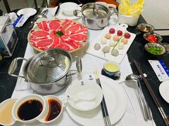 -红鼎豆捞·非遗鲍皇汤火锅(宝丰路店)