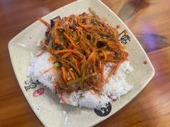 鱼香肉丝盖浇饭-徽记黄焖鸡米饭(滨兴北苑店)