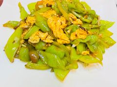 -鑫渔港海鲜本地菜·山海关浑锅(东戴河店)