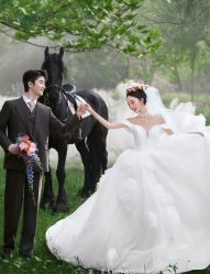 -第一夫人婚纱摄影(南京店)