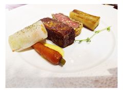 -万达文华酒店·48F云端窗景美食汇自助餐厅