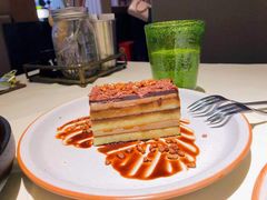 -阿妮叶李(光谷世界城店)