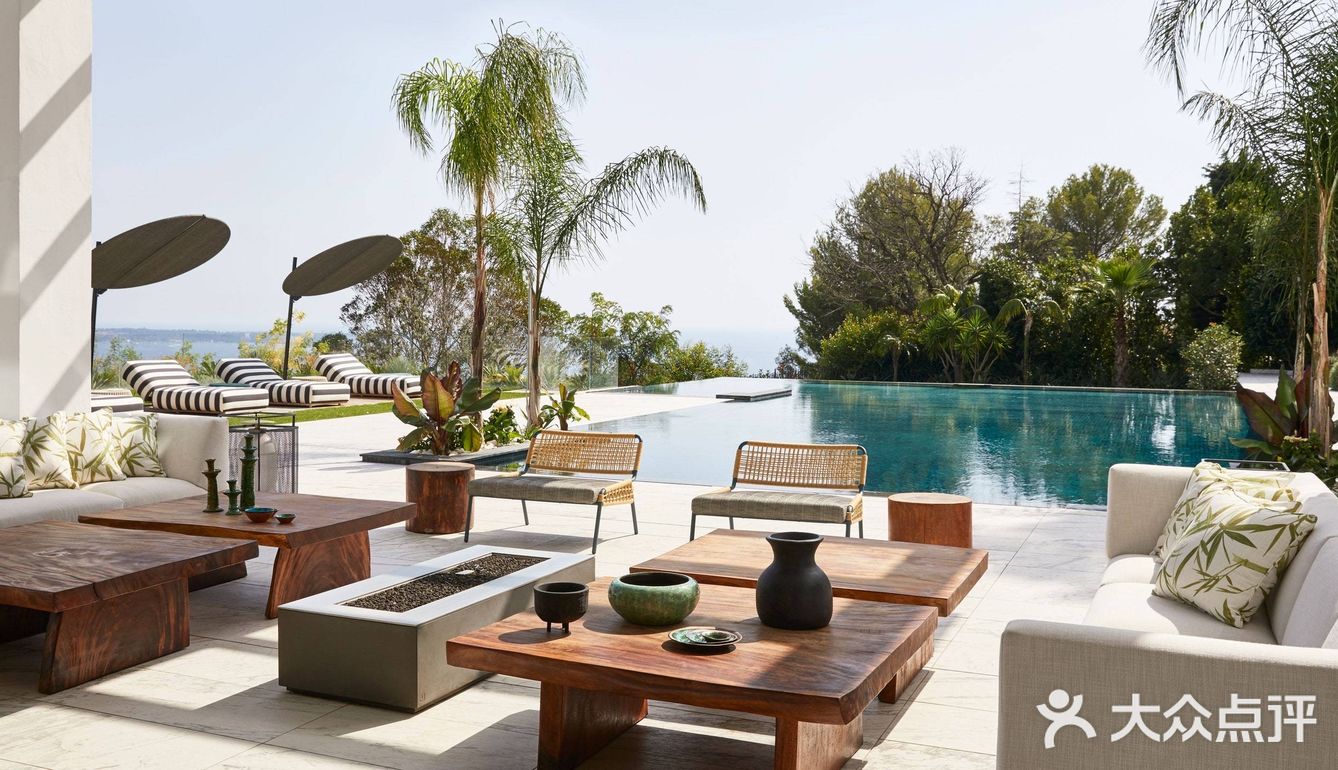 这座家庭住宅享有戛纳和勒林斯群岛｜LérinsIslands