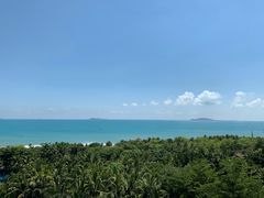 -三亚湾海居铂尔曼度假酒店