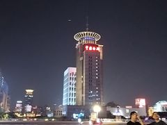 -陆家嘴空中步行连廊