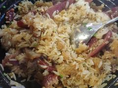 广式腊味煲仔饭-捞围鲜·港式打边炉(海阳路店)