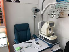 -李医生眼镜工作室