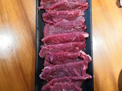 现切牛肉-捞围鲜·港式打边炉(海阳路店)