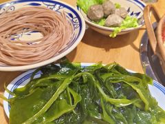 -洱火云南酸菜牛肉火锅(石景山当代商城店)