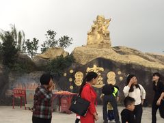 -江门古兜温泉小镇