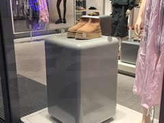 -斯普瑞斯奥特莱斯