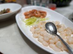 -泓历皇朝酒店(东亭店)